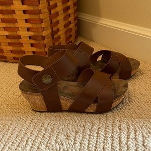 Wedge sandals